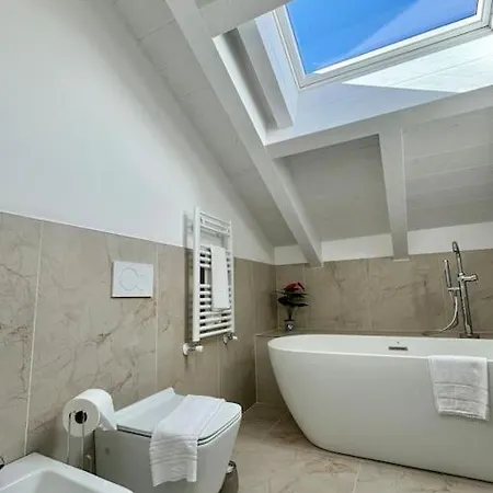 Apt. Aries - Penthouse Appartement Menaggio