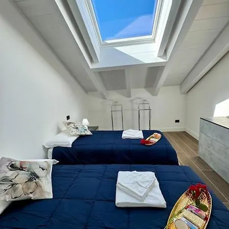 Apt. Aries - Penthouse Appartement Menaggio