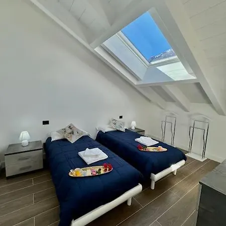 Apt. Aries - Penthouse アパート