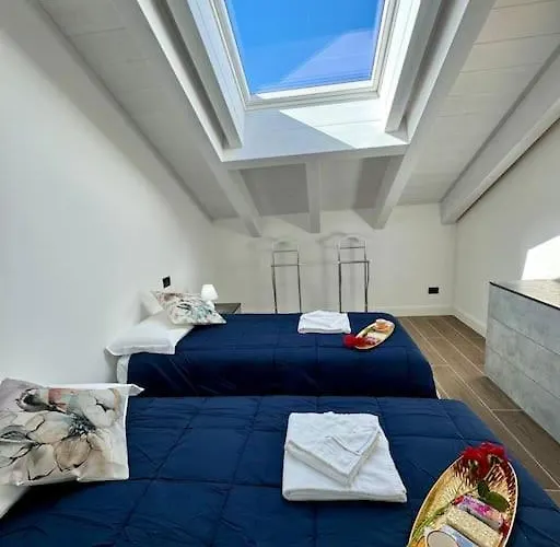 Apt. Aries - Penthouse Daire Menaggio